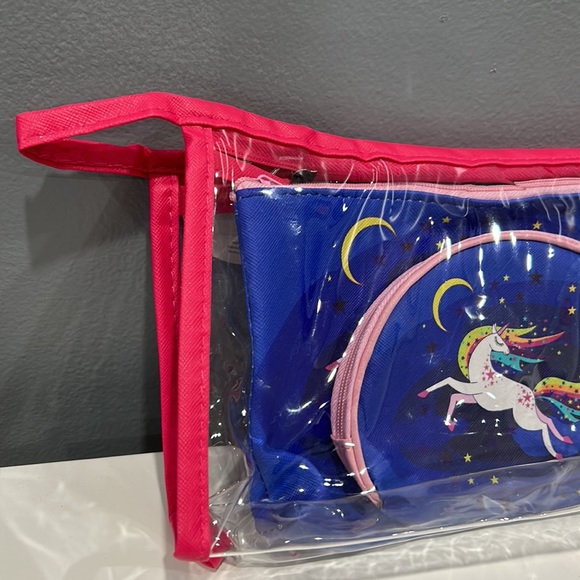 ❄️ Unicorn🦄 cosmetic bag 3 Pk Can be personal bag Use also as stationary pouch - Picture 3 of 7
